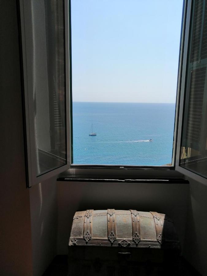 Appartamento Nel Borgo Con Splendida Vista Sul Mare Cervo Exteriér fotografie